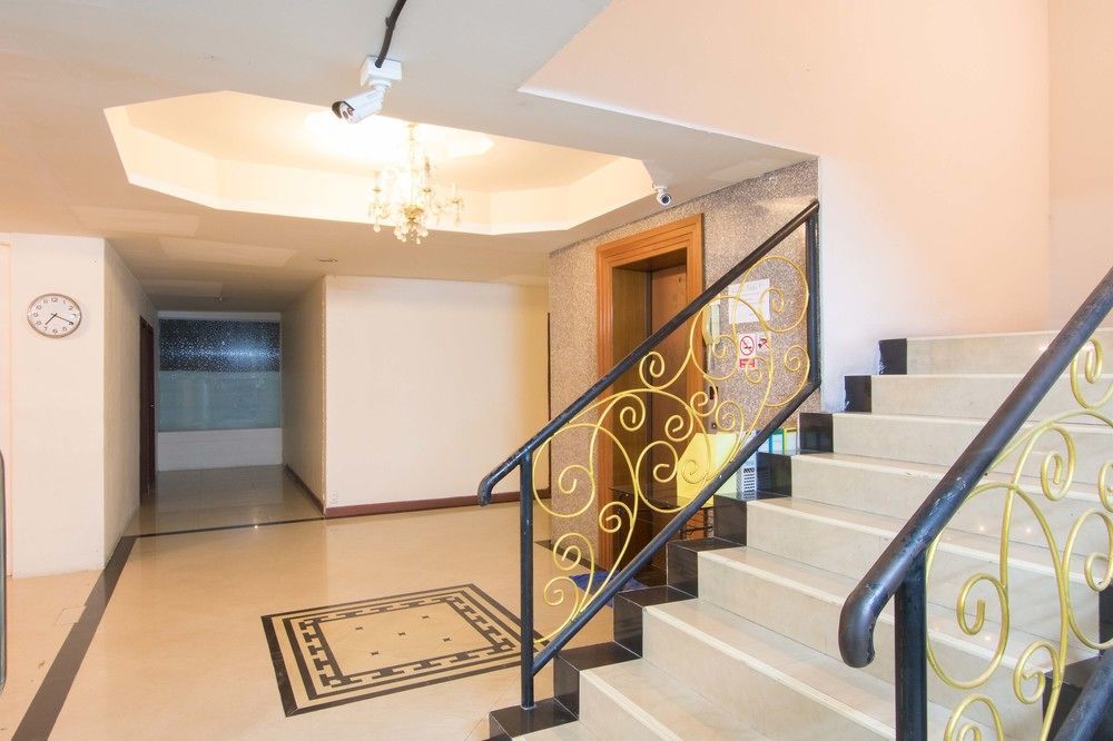 Theorie Hotel Sukhumvit By Slh - Sha Extra Plus Szamutprakan Kültér fotó